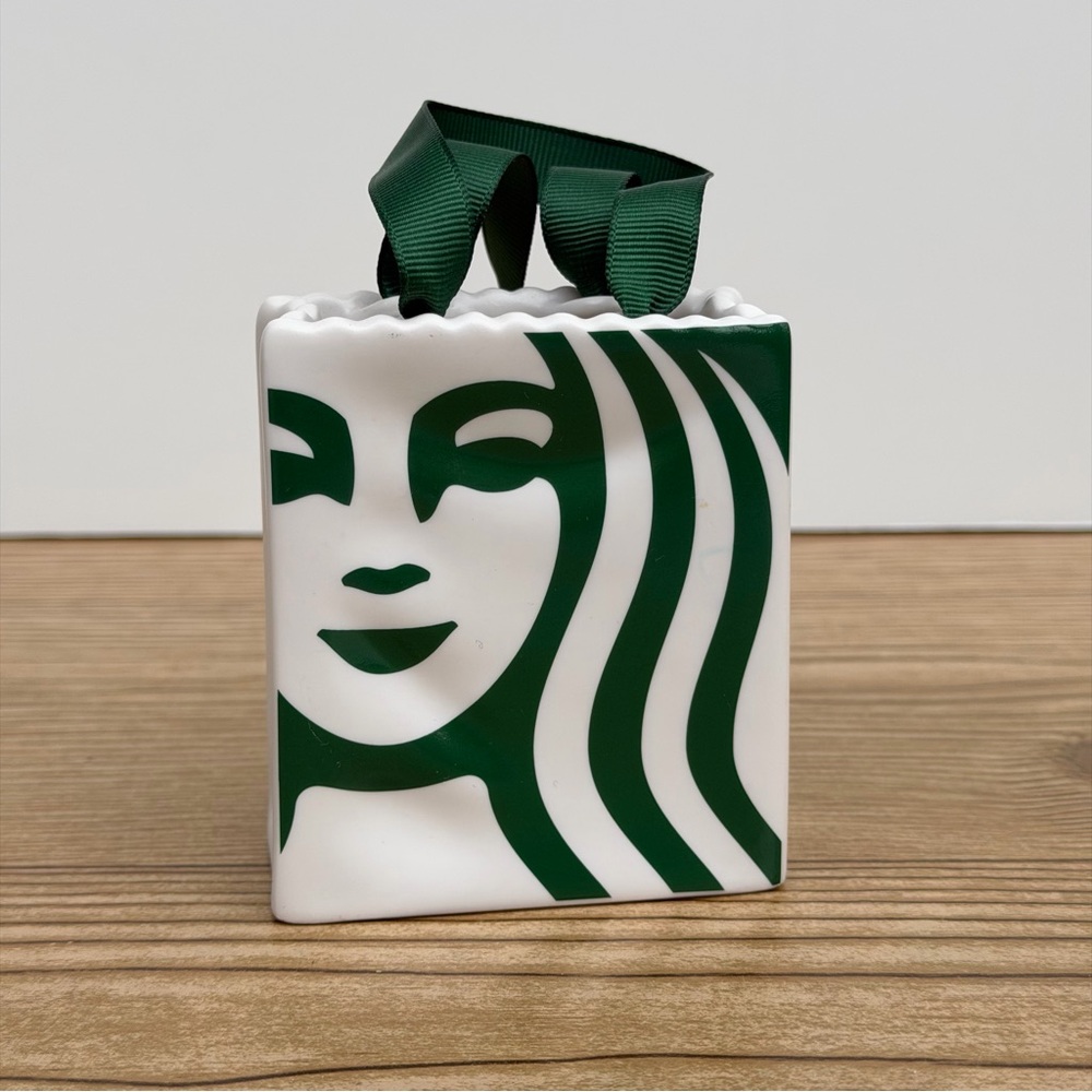 Starbucks Ceramic Tote Bag Gift Card Holder / Christmas Mermaid Ornament 2019